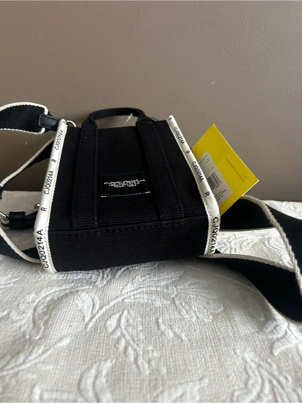 Marc Jacobs The Tote Bag Mini Crossbody in Black & White New